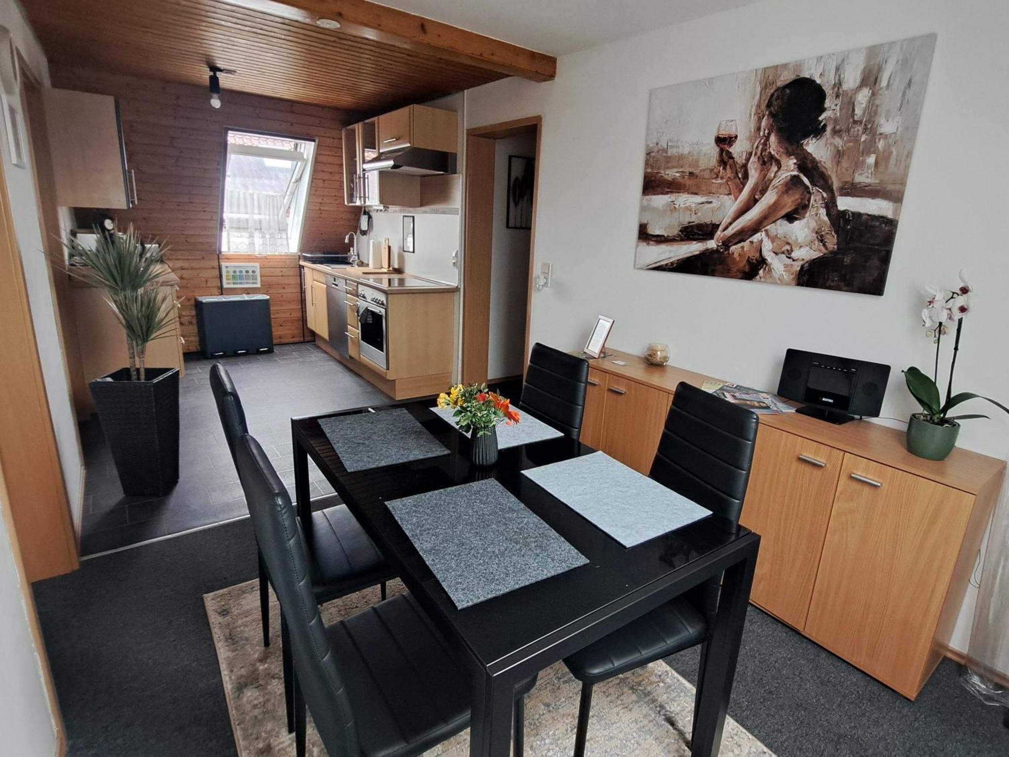 شقة Cosy Retreat In Friolzheim المظهر الخارجي الصورة